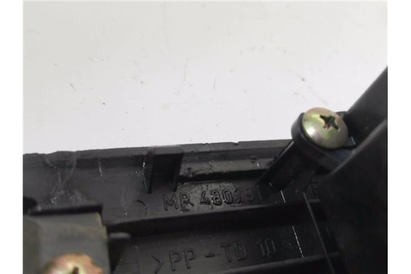 Recambio de mando elevalunas delantero izquierdo para mitsubishi montero pinin (h6_w, h7_w) 1.8 gdi (h66w) referencia OEM IAM MR