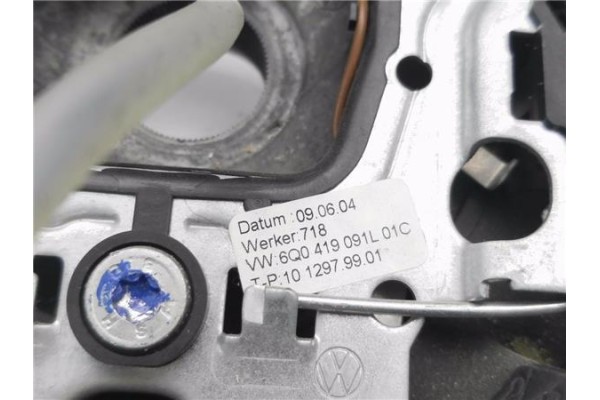 Recambio de volante para volkswagen polo iv (9n1) 1.4 16v referencia OEM IAM 6Q0419091L  