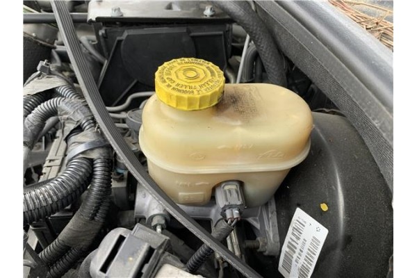 Recambio de bomba freno para jeep grand cherokee (wj/wg) 2.7 crd laredo referencia OEM IAM 05011260AB  