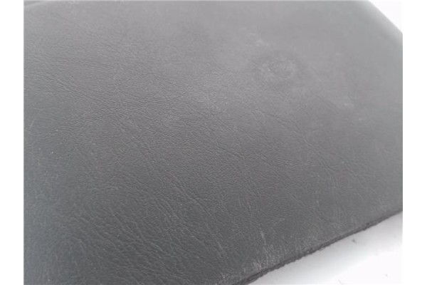 Recambio de embellecedor consola central para mitsubishi montero pinin (h6_w, h7_w) 1.8 gdi (h66w) referencia OEM IAM MR471458 M