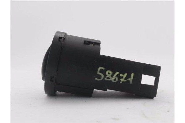 Recambio de mando de luces para volkswagen polo iv (9n1) 1.4 16v referencia OEM IAM 6Q0941531  