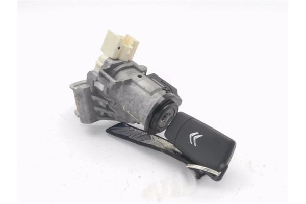 Recambio de clausor para citroen c1 1.0 city edition referencia OEM IAM 897820H020  