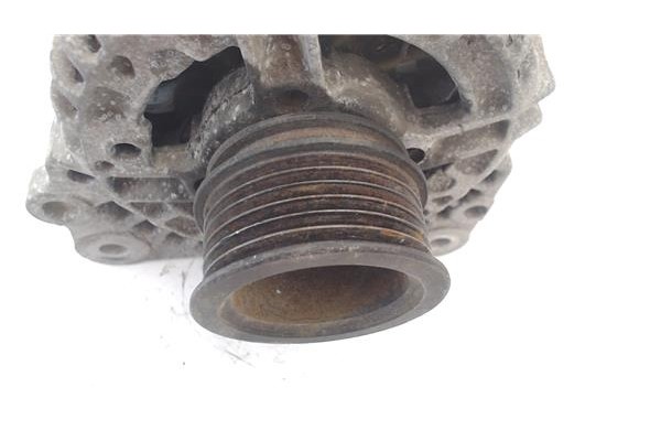 Recambio de alternador para volkswagen golf iv berlina (1j1) 1.6 16v referencia OEM IAM A1378IR  