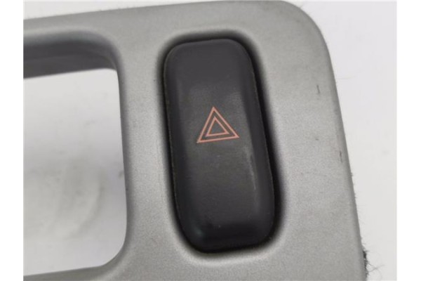 Recambio de interruptor luces emergencia para mitsubishi montero pinin (h6_w, h7_w) 1.8 gdi (h66w) referencia OEM IAM MR471991  