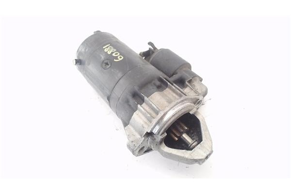 Recambio de motor arranque para mercedes-benz mb 100 d furgón/combi (631) 2.4 combi i (bm 631.333/343) referencia OEM IAM 900033