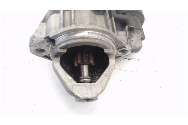 Recambio de motor arranque para mercedes-benz mb 100 d furgón/combi (631) 2.4 combi i (bm 631.333/343) referencia OEM IAM 900033
