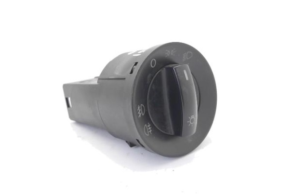 Recambio de mando de luces para volkswagen polo iv (9n1) 1.4 16v referencia OEM IAM 6Q0941531C20H TC4600941531C 