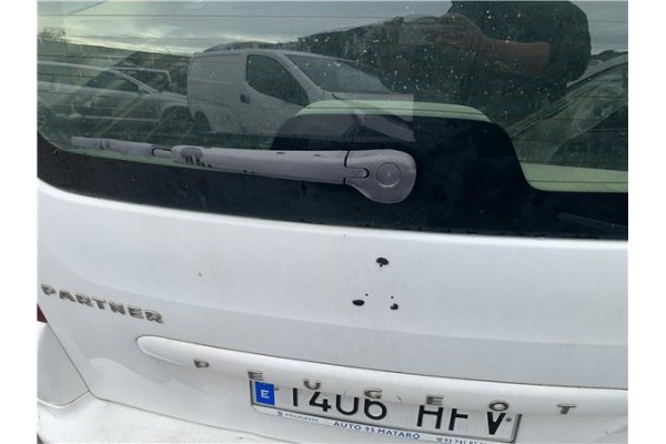 Recambio de brazo limpiaparabrisas trasero para peugeot partner combispace (5f) 1.6 hdi 90 referencia OEM IAM 1614257180  