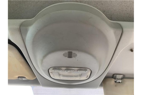 Recambio de luz delantero central techo para peugeot partner combispace (5f) 1.6 hdi 90 referencia OEM IAM 6362Q2 8146Z3 