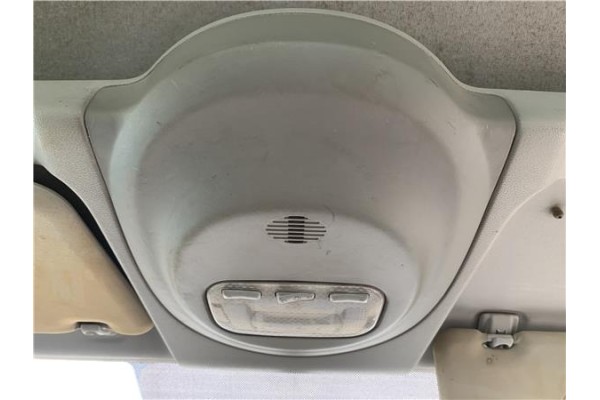 Recambio de luz delantero central techo para peugeot partner combispace (5f) 1.6 hdi 90 referencia OEM IAM 6362Q2 8146Z3 