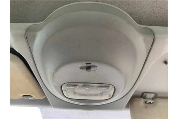 Recambio de luz delantero central techo para peugeot partner combispace (5f) 1.6 hdi 90 referencia OEM IAM 6362Q2 8146Z3 