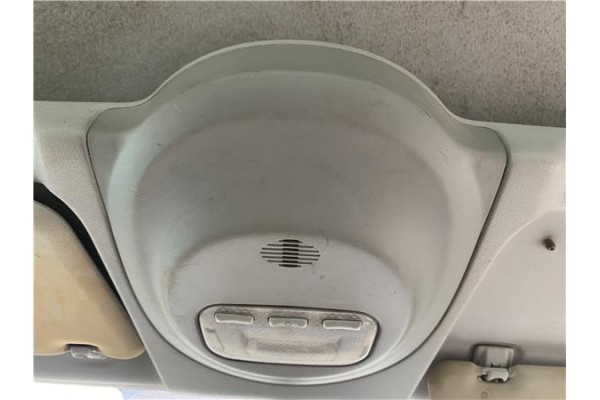 Recambio de luz delantero central techo para peugeot partner combispace (5f) 1.6 hdi 90 referencia OEM IAM 6362Q2 8146Z3 