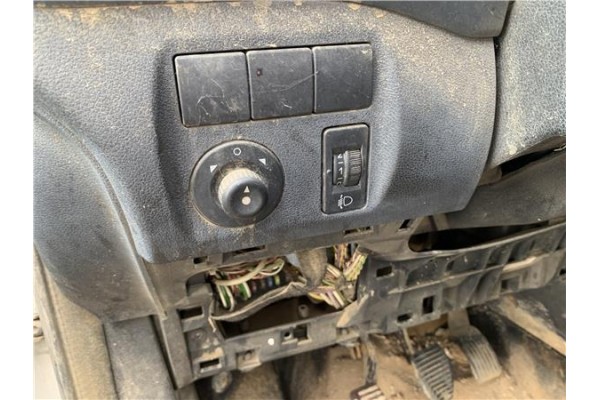 Recambio de mando retrovisor electrico para peugeot partner combispace (5f) 1.6 hdi 90 referencia OEM IAM 6545KS  