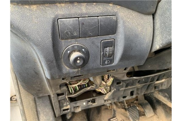 Recambio de mando retrovisor electrico para peugeot partner combispace (5f) 1.6 hdi 90 referencia OEM IAM 6545KS  