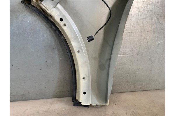 Recambio de aleta delantero derecha para mini mini (r50,r53) 1.6 cooper s referencia OEM IAM 41217037438  