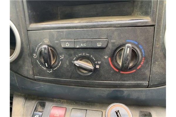 Recambio de mandos calefaccion / a.a. para peugeot partner combispace (5f) 1.6 hdi 90 referencia OEM IAM 6452K8  