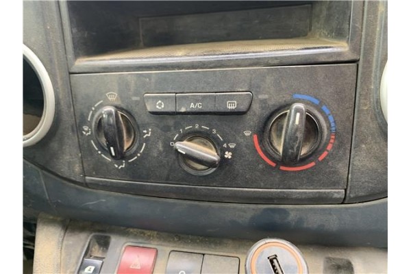 Recambio de mandos calefaccion / a.a. para peugeot partner combispace (5f) 1.6 hdi 90 referencia OEM IAM 6452K8  