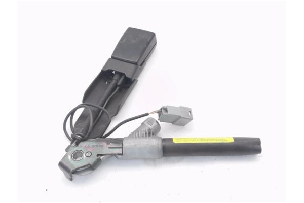 Recambio de anclaje cinturon delantero izquierdo para renault kangoo i (f/kc0) 1.5 dci (kc07) referencia OEM IAM 8200378159  