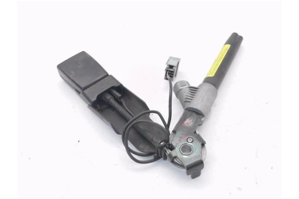 Recambio de anclaje cinturon delantero izquierdo para renault kangoo i (f/kc0) 1.5 dci (kc07) referencia OEM IAM 8200378159  