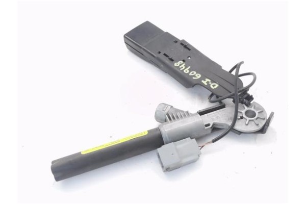 Recambio de anclaje cinturon delantero izquierdo para renault kangoo i (f/kc0) 1.5 dci (kc07) referencia OEM IAM 8200378159  