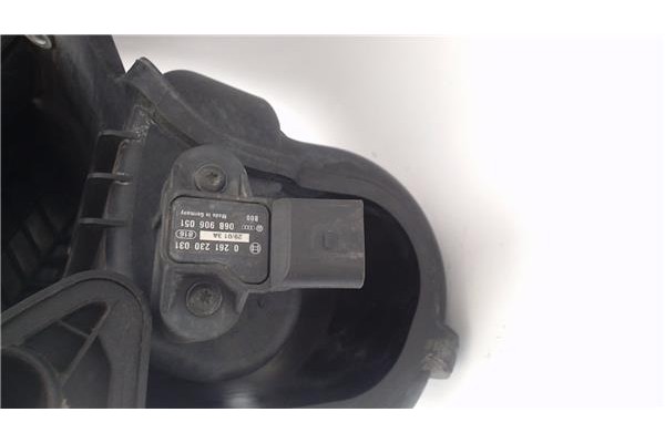 Recambio de colector admision para volkswagen polo iv (9n1) 1.2 12v referencia OEM IAM 3E129711C 261230031 