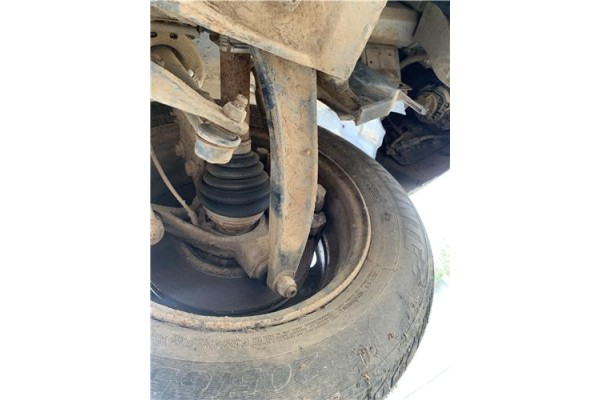 Recambio de brazo suspension delantero izquierdo para peugeot partner combispace (5f) 1.6 hdi 90 referencia OEM IAM 3520S2 16431