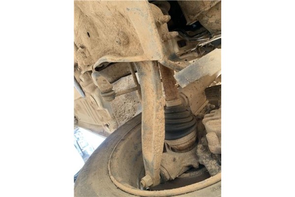 Recambio de brazo suspension delantero izquierdo para peugeot partner combispace (5f) 1.6 hdi 90 referencia OEM IAM 3520S2 16431