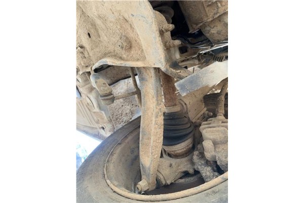 Recambio de brazo suspension delantero izquierdo para peugeot partner combispace (5f) 1.6 hdi 90 referencia OEM IAM 3520S2 16431