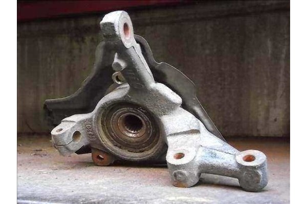 Recambio de mangueta delantero izquierda para fiat ii punto (188) berlina 1.9 d (i) referencia OEM IAM   