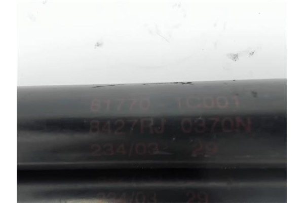 Recambio de amortiguador porton para hyundai getz (tb) 1.1 básico referencia OEM IAM 817701C001  817701C000 , HYUNDAI