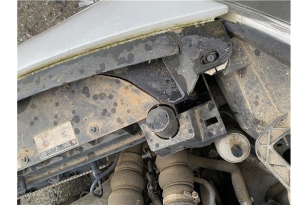 Recambio de frente delantero para peugeot partner combispace (5f) 1.6 hdi 90 referencia OEM IAM R0304031 7104HG 