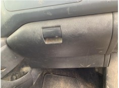 GUANTERA SALPICADERO 8226VY 16800202ZD 