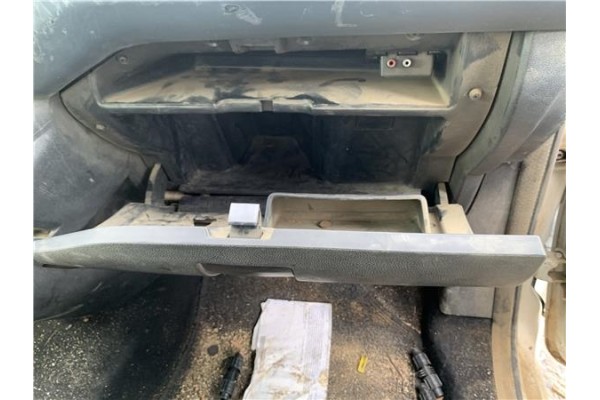 Recambio de guantera salpicadero para peugeot partner combispace (5f) 1.6 hdi 90 referencia OEM IAM 8226VY 16800202ZD 