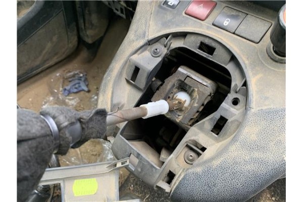 Recambio de palanca de cambio para peugeot partner combispace (5f) 1.6 hdi 90 referencia OEM IAM 2400KF  