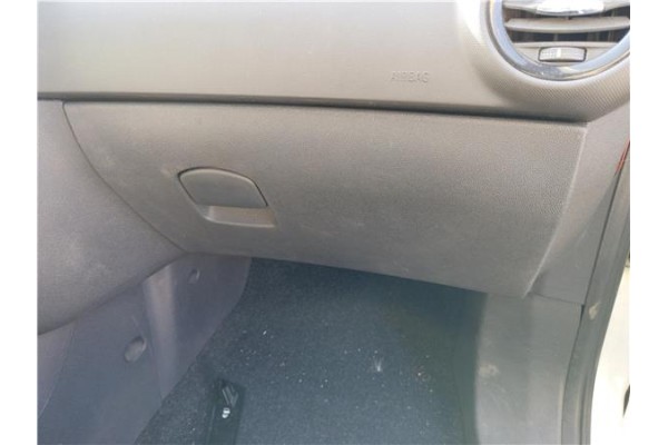 Recambio de guantera salpicadero para opel corsa d 1.3 cdti referencia OEM IAM 13205263 13205274 