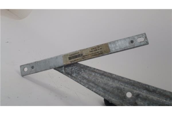 Recambio de mecanismo elevalunas trasero izquierdo para nissan micra iv (k13k/kk) 1.2 acenta referencia OEM IAM 827211HB5A  