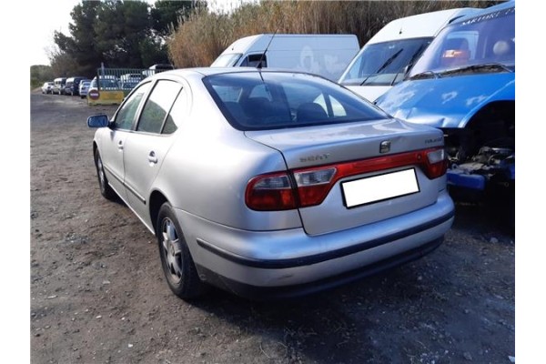 seat toledo (1m2) del año 2001