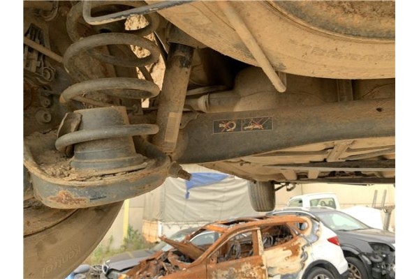 Recambio de puente trasero para peugeot partner combispace (5f) 1.6 hdi 90 referencia OEM IAM 5148T8  