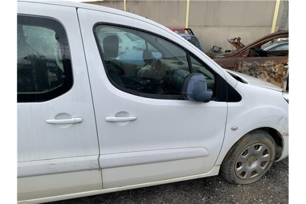 Recambio de puerta delantero derecha para peugeot partner combispace (5f) 1.6 hdi 90 referencia OEM IAM 9004Z6  