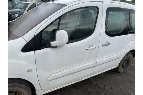 Recambio de puerta delantero izquierda para peugeot partner combispace (5f) 1.6 hdi 90 referencia OEM IAM 9002Z3  