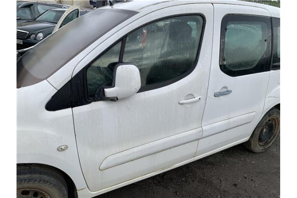 Recambio de puerta delantero izquierda para peugeot partner combispace (5f) 1.6 hdi 90 referencia OEM IAM 9002Z3  