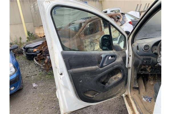 Recambio de puerta delantero izquierda para peugeot partner combispace (5f) 1.6 hdi 90 referencia OEM IAM 9002Z3  