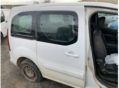 Recambio de puerta trasero derecha para peugeot partner combispace (5f) 1.6 hdi 90 referencia OEM IAM 9008S3 9831169680 
