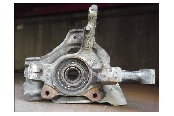 Recambio de mangueta delantero izquierda para fiat ii punto (188) berlina 1.9 d (i) referencia OEM IAM   