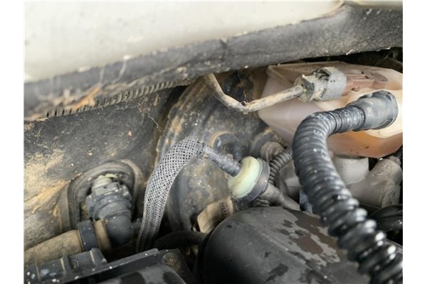 Recambio de servofreno para peugeot partner combispace (5f) 1.6 hdi 90 referencia OEM IAM 4535AW  