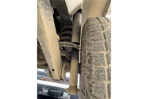Recambio de amortiguador trasero izquierdo para jeep cherokee (kj) 2.8 crd extreme referencia OEM IAM 52088673AE  