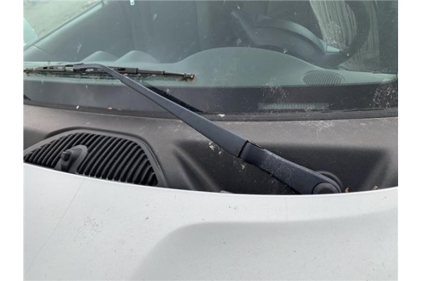 Recambio de brazo limpiaparabrisas delantero izquierdo para jeep cherokee (kj) 2.8 crd extreme referencia OEM IAM 5175407AA  