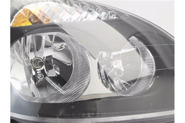 Recambio de faro delantero dcho para renault clio ii fase ii (b/cb0) 1.2 base authentique referencia OEM IAM 085511138R 08551114