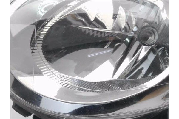 Recambio de faro delantero izquierdo para citroen c1 1.4 audace referencia OEM IAM 811700H050  