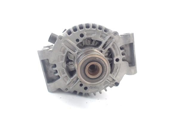 Recambio de alternador para peugeot 5008 1.6 premium referencia OEM IAM 0986048740  